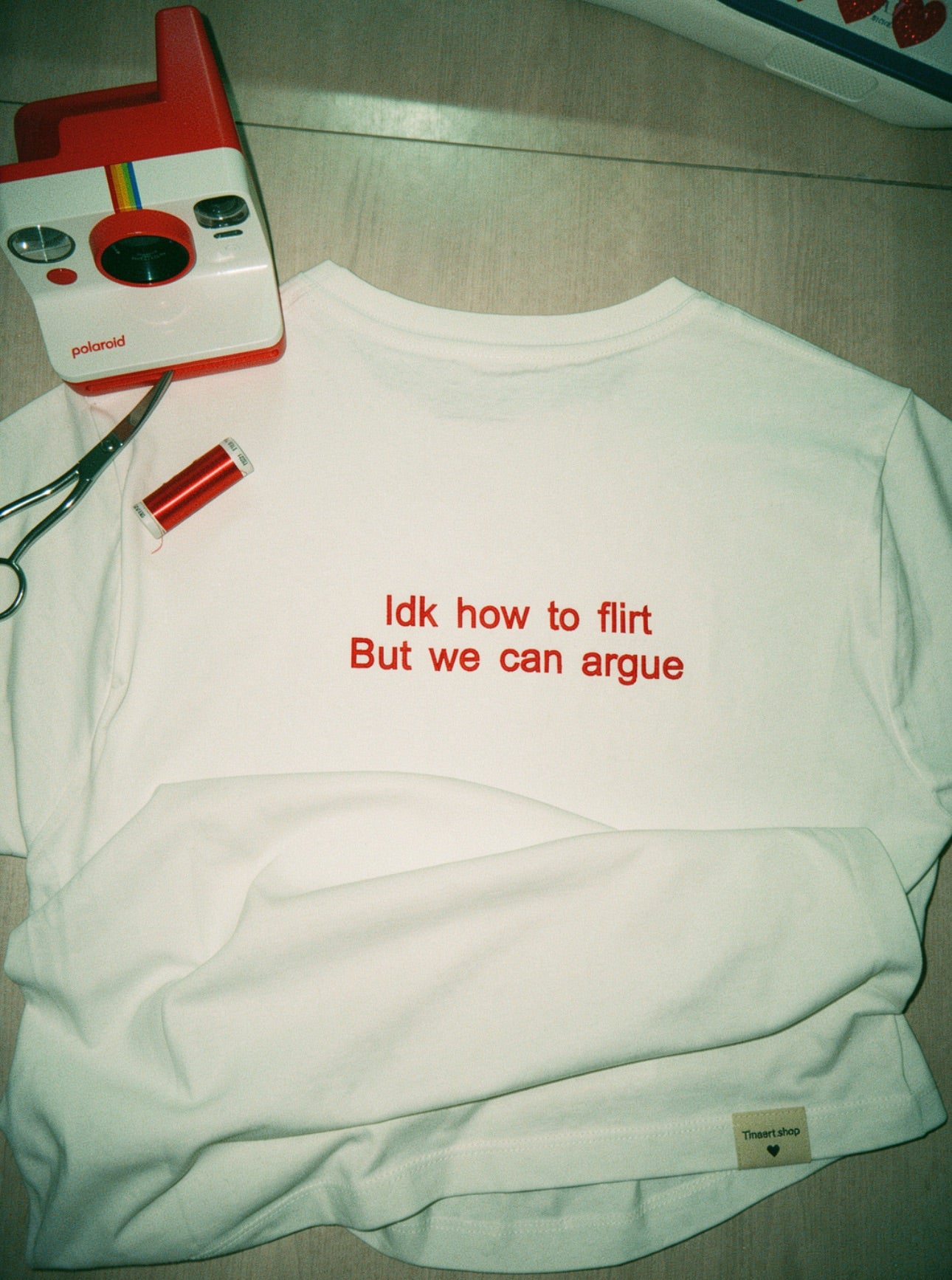 Tricou "IDK HOW TO FLIRT.."